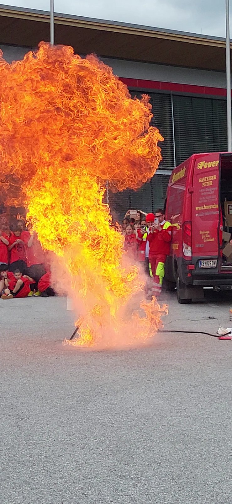 Fettbrand Vorführung Feuerschutz Gasteiger