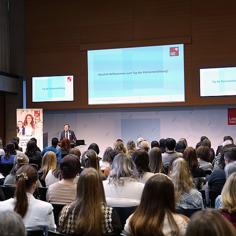 Tag der Bildung, Landhaus