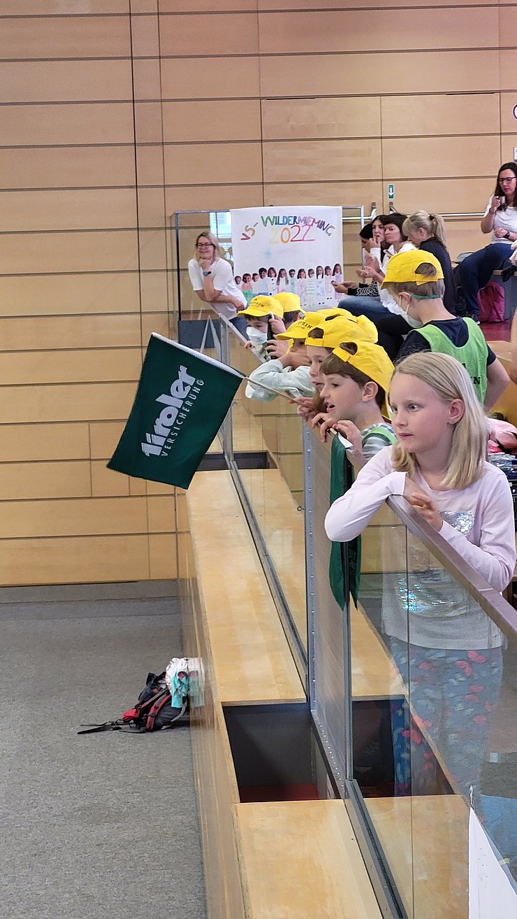 Schlachtenbummler sorgen für Stimmung