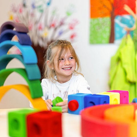 Erfolgreicher Start: FRIDA findet ihren Platz. Und 11.000 Kinder in Tirol auch.