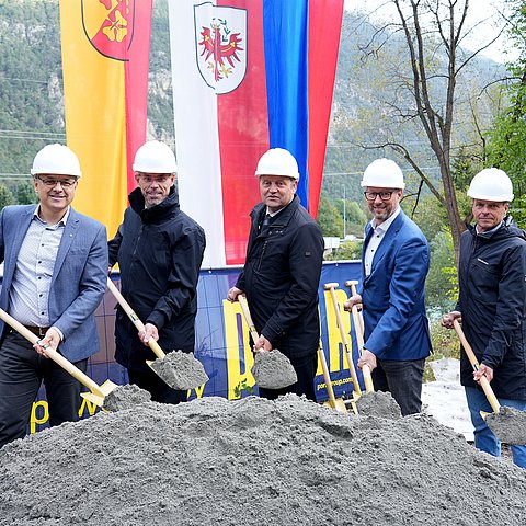 Spatenstich Neubau Innbrücke