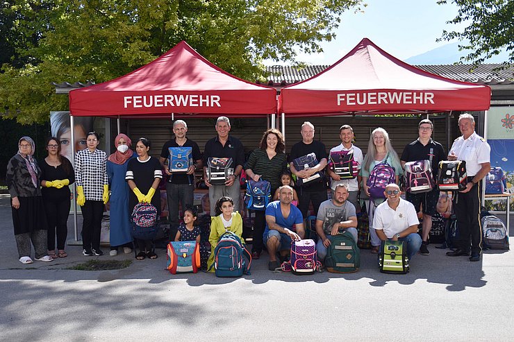 © Land Tirol/Dorfmann Gruppenfoto aller Beteiligten