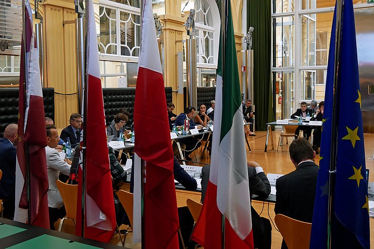 Getagt wurde im Bozener Palais Widmann.