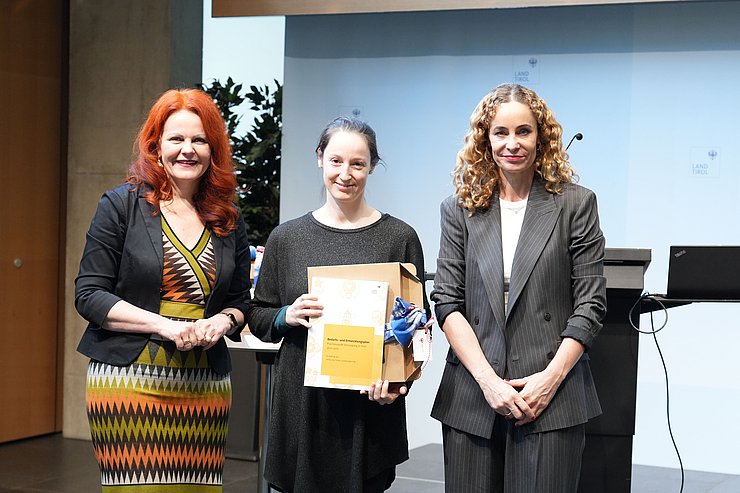 Personen nebeneinander