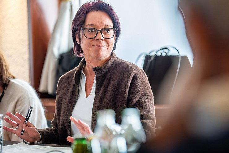 LTPin Sonja Ledl-Rossmann führt aktuell den Vorsitz im Dreier-Landtag und empfing ihre Kollegen hoch über Innsbruck.