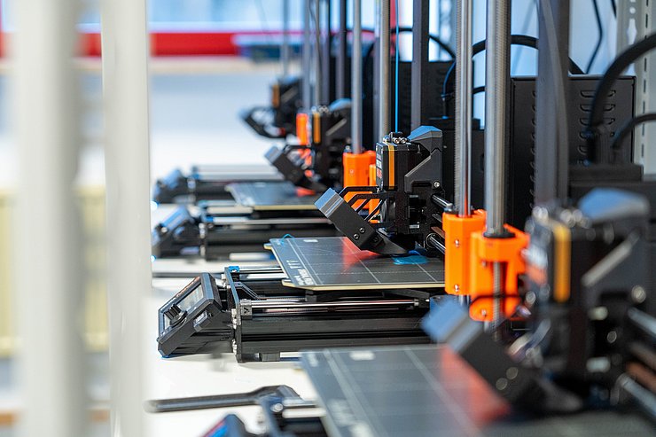 © Land Tirol/Neuner Auch modernste 3D-Drucker dürfen am neuen MINT-Standort nicht fehlen.