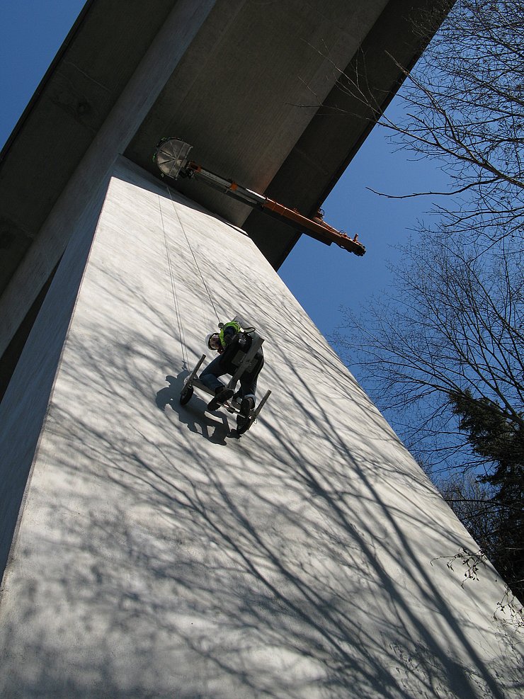 © Land Tirol Brückenprüfung