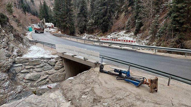 Aufnahme der neuen Brücke