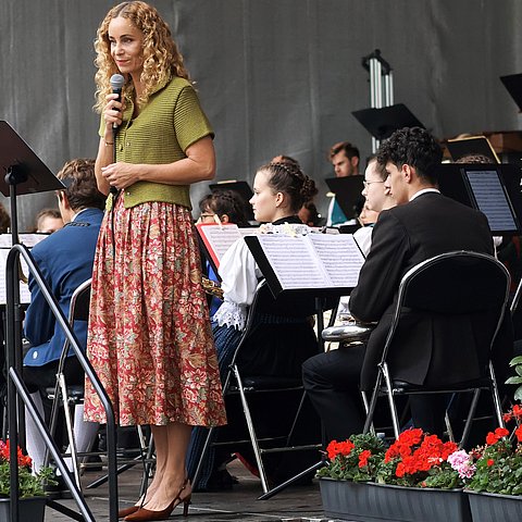 Landesrätin Eva Pawlata beim Abschlusskonzert des Euregio-Jugendorchesters in Innsbruck.