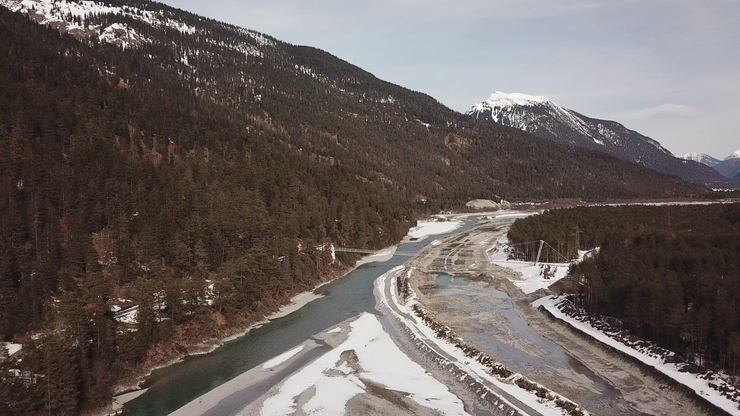 © Land Tirol/Reiter Die Aufweitungsfläche wird abgegraben (Februar 2021).