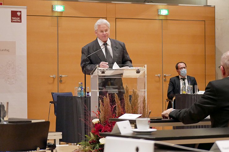 Verfahrensleiter Günther Böhler präsentierte gestern seine Zusammenfassung des Beweisaufnahmeverfahrens.