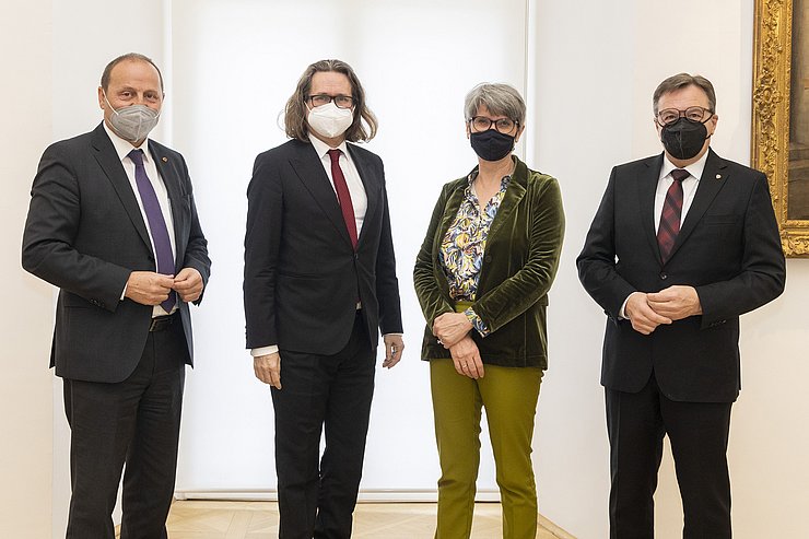 © Land Tirol/Die Fotografen Gruppenfoto, stehend