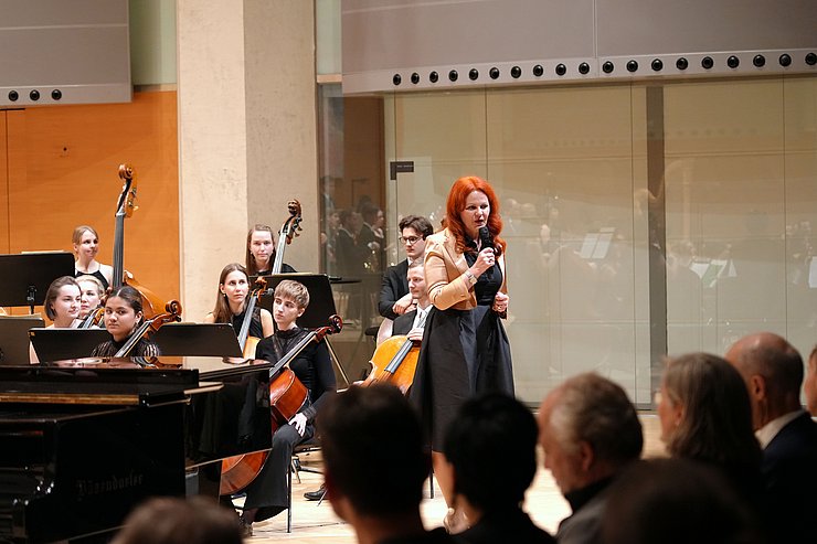 LRin Cornelia Hagele