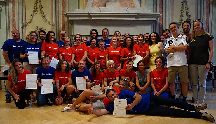 © Land Tirol/Rosner Freuten sich mit den 35 neu zertifizierten NaturführerInnen