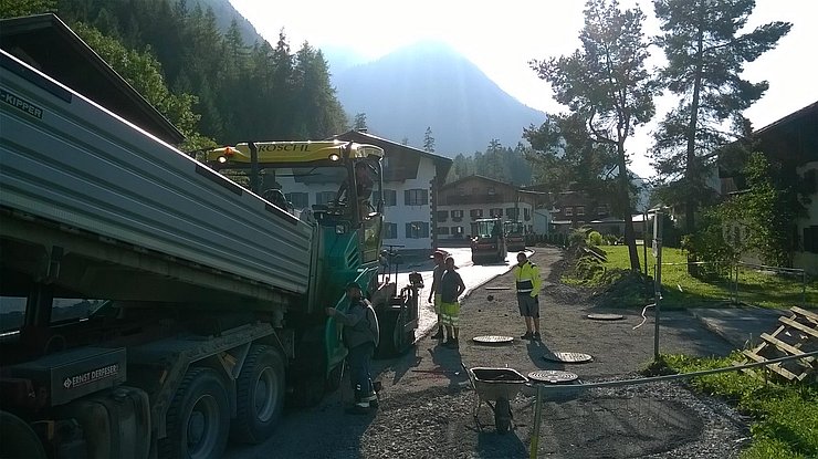 Aspaltarbeiten Herstellung Tragschichten 