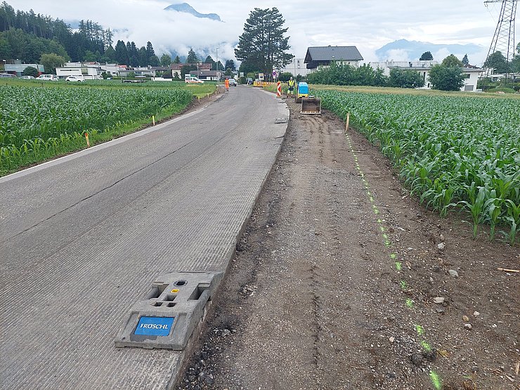 © Land Tirol Eine Straße ist zu sehen.