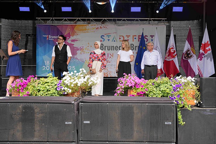 © Land Tirol Bühne