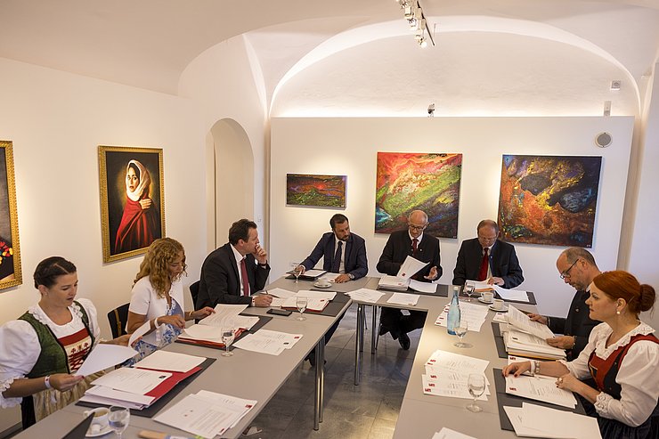 Tiroler Landesregierung